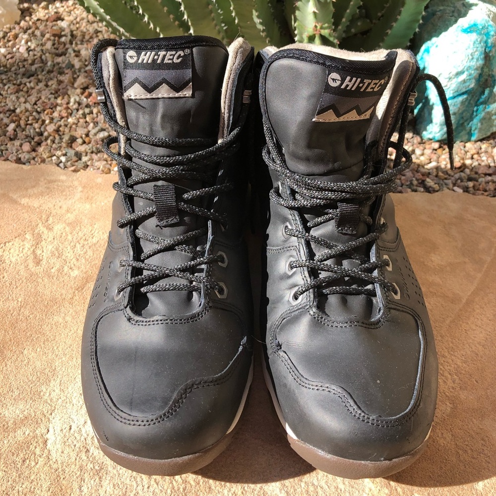 Size 11M Hi-Tec Black Hiking Street Shoe High Top Great Shape Waterprooof